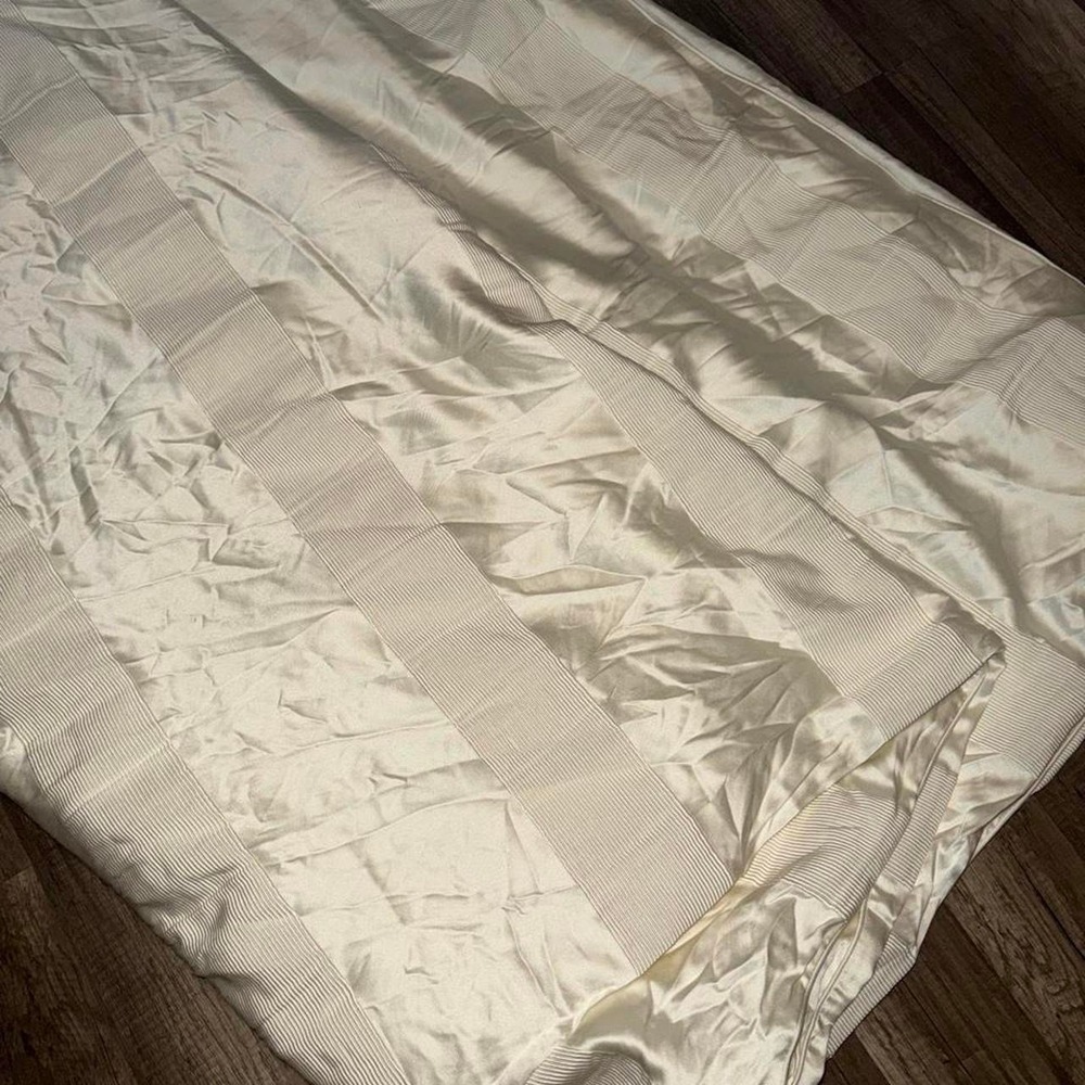 Hotel Collection Full/Queen Ivory color Duvet cover
